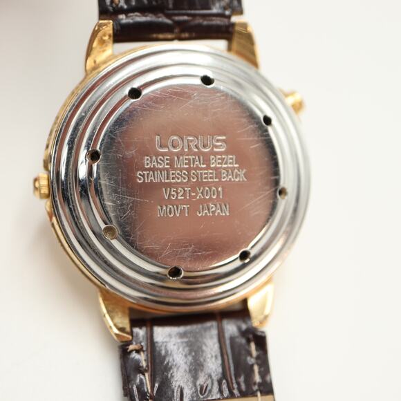 Vintage Lorus Mickey Mouse 36mm Talking Sound Watch Brown Leather w New Battery - Picture 13 of 13